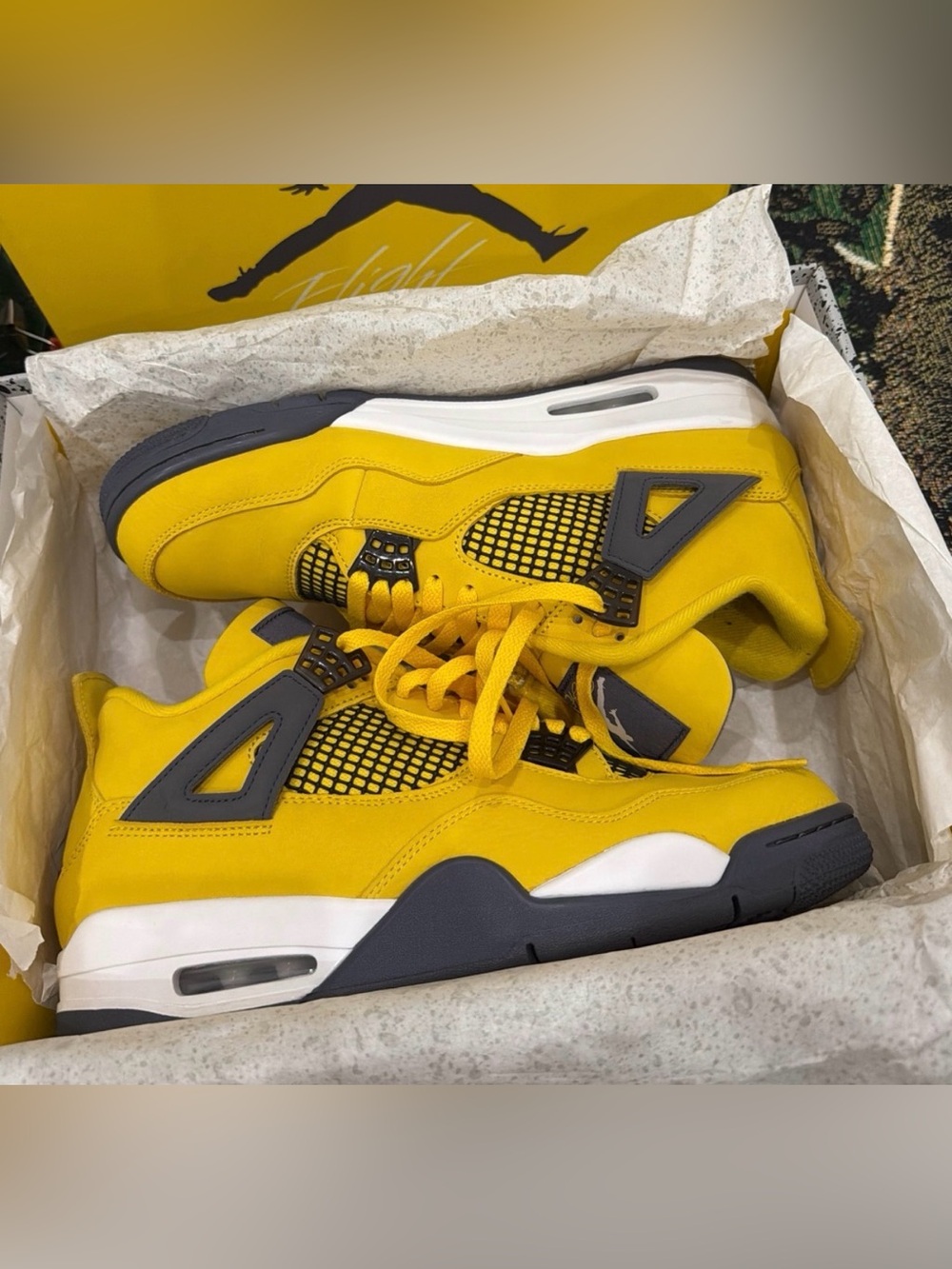 Air Jordan 4 Lightning 2021 Men’s 11 OG Box 290mm